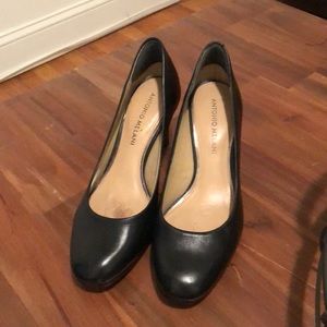 Antonio Melani black pumps - size 6.5